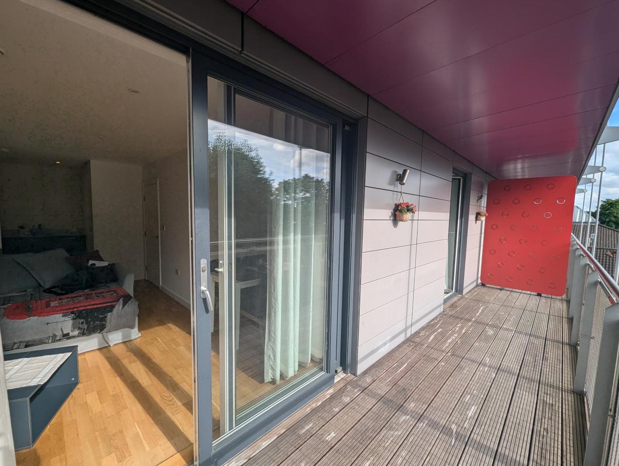 Modern London Apartment Near Greenwich - Rooftop City View Exterior photo